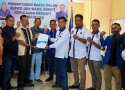 Pasangan “MAJU” Ambil Formulir Pendaftaran Di Kantor DPD PAN Meranti
