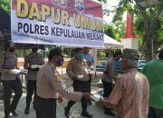 Dapur Umum Polres Kepulauan Meranti Bagikan 300 Paket Makanan