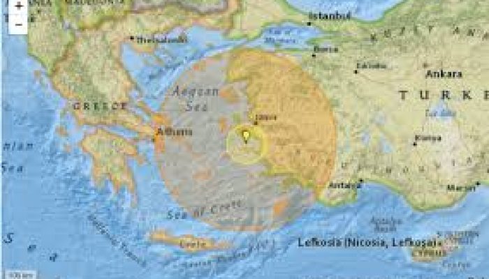 Gempa Dahsyat Disertai Tsunami Melanda Negara Turki