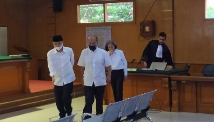 Tiga Petinggi Kekaisaran Fiktif Sunda Empire Divonis Dua Tahun Penjara