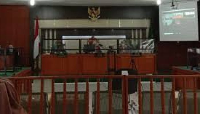 Hakim Tipikor Negeri Pekanbaru Jatuhkan Vonis 6 Tahun Penjara Kepada Mantan Bupati Bengkalis Amril Mukminin
