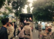 Warga Pekanbaru Tidak Berbagi Rezeki Di Perempatan Lampu Merah Dan Pinggir Jalan