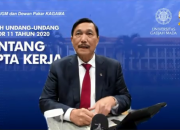 Luhut : Banyaknya Masyarakat Berkumpul Akan Timbulkan Klaster Cvid-19 Baru