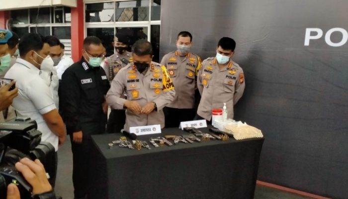 Perang Sesama Bandar Narkoba Di Riau, 9 Orang Tersangka Diringkus