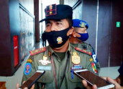 Malam Ini, Satpol PP Tertipkan Bando Ilegal Di Jalan Tuanku Tambusai