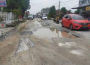 DPRD Pekanbaru Desak Dinas PUPR Perbaikan Jalan Jangan Menunggu Korban