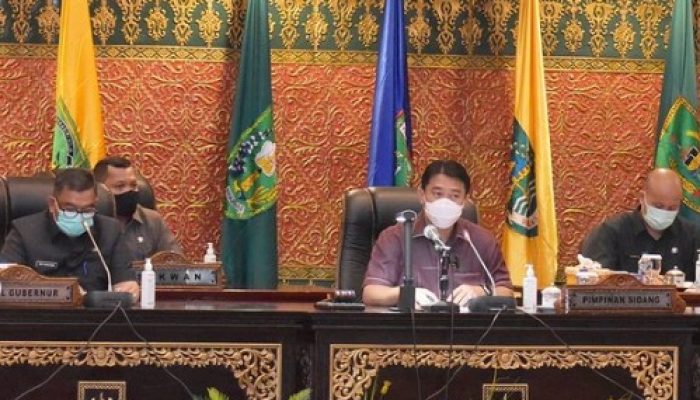 Susunan Pimpinan Fraksi Golkar Berubah, DPRD Riau Gelar Rapat Paripurna