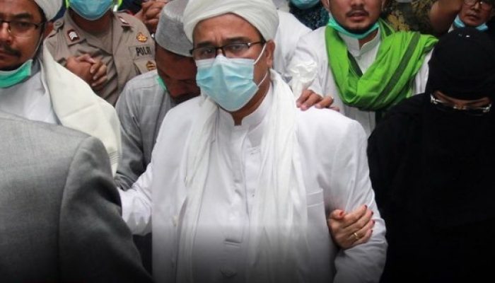 Habib Rizieq Shihab Tak Umumkan Hasil Swab, Istana Bicara Tanggung Jawab Moral
