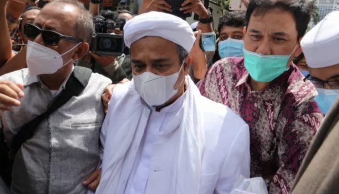 Habib Rizieq Shihab Resmi Ditahan Selama 20 Hari Ke Depan