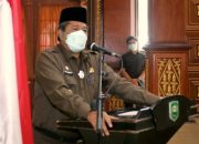 Serahkan SK CPNS, Bupati Alfedri Ingatkan ASN Harus Gerak Cepat