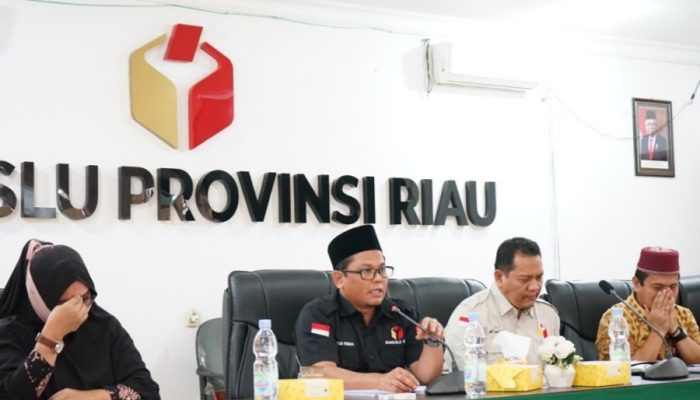 Ajukan Permohonan Sengketa Pilkada, Bawaslu Dan 5 Kabupaten Di Riau Susun Keterangan Tertulis Sebagai Bukti Di Persidangan MK