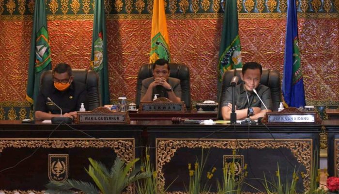 Sidang Paripurna DPRD Riau Ramai Aksi Interupsi, Terkait Perubahan BPD Riau Jadi PT  