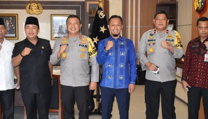 Pimpinan DPRD Provinsi Riau Baru Lakukan Safari Ke Forkopimda Riau