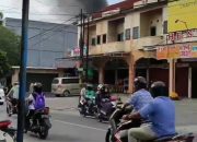 Kebakaran Hanguskan 3 Unit Rumah Di Jalan Durian Pekanbaru