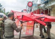 Satpol PP Kota Pekanbaru Tertibkan PKL di Empat Lokasi Berbeda