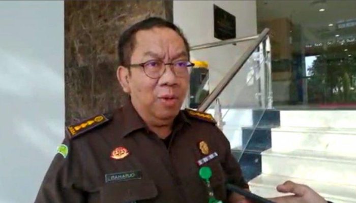 Gubernur Riau Dan Kuasa Hukum Akan Ajukan Permohonan Penangguhan Penahanan Terhadap Yan Prana.
