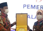 Selamat Jalan Bu Mia, Selamat Datang Pak Jaja Di Kejati Riau