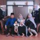 AKBP (Purna)H.Asmar beserta istri dan tiga orang anaknya