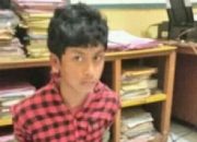 Sadis!!!! Tidak Senang Dibangunkan Saat Tidur Siang, Seorang Pemuda Bacok Ayahnya Hingga Tewas