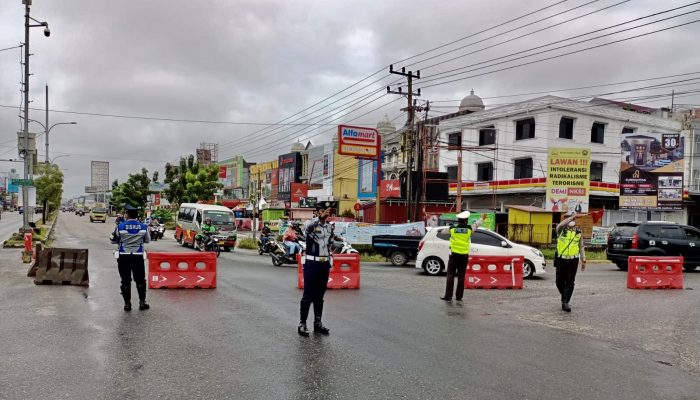 Ruas Jalan Dalam Kota Pekanbaru Juga Disekat, Catat Titik Penyekatannya….