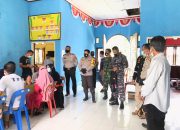 Bersama Danposal, Danramil dan KSOP, Kapolres Meranti Tinjau 2 Sentra Vaksinasi Massal