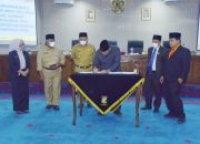 Bupati Kampar dan Ketua DPRD Tandatangani MoU KUA PPAS APBD Kampar 2022