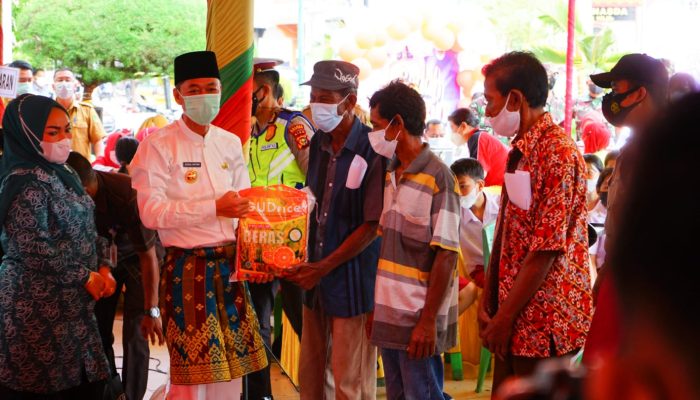 Dibuka Bupati Rohil, Kapolres Targetkan Vaksinasi Massal 7.000 Dosis