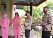 Dikunjungi Kapolres Meranti, Guru Terkonfirmasi Positif Covid-19 dan Pasca Operasi Cesar Terharu