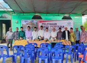 Ketua MUI meletakkan Batu pertama Pembangunan Mushola An-Nur Desa Banglas