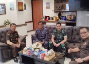 Kepala Kejaksaan Tinggi Riau Terima Kunjungan Kerja dan Sekaligus Silaturahmi Komandan Lanal Dumai