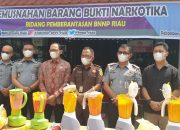 Perang Terhadap Narkoba, Kalapas Narkotika Rumbai Ikuti Kegiatan Pemusnahan Barang Bukti di BNNP Riau