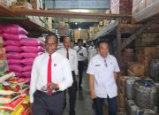 Pengecekan Ketersedian dan Harga Bahan Pokok Oleh Sat Reskrim dan Disperindag Kepulauan Meranti