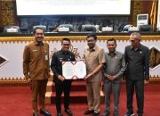 DPRD Pekanbaru Rapat Paripurna Tentang Rekomendasi Terhadap LKPJ Pemerintah Kota Pekanbaru 2023