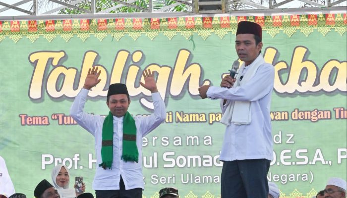Terang-terangan, UAS Ajak Masyarakat Bagan Siapi-api dan Pekaitan Rohil Pilih Cagubri Abdul Wahid