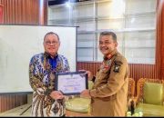 Dosen Pascasarjana dan  Mahasiswa Dokter Hukum UIR Laksanakan Pengabdian Masyarakat Terkait Sistem Informasi Transparansi Dana Desa di Pulau Gadang 