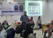 Jadi Narasumber di Acara Seminar HIMA Humas Umri, Pimred Totalnews Paparkan Kriteria Jurnalis di Era Digital