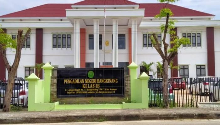 Hendra Lansia 69 Tahun Ajukan Keadilan Sengketa Tanah di PN Bangkinang