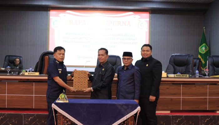 DPRD Sahkan APBD Perubahan 2025 Kepulauan Meranti Rp1.217 Triliun